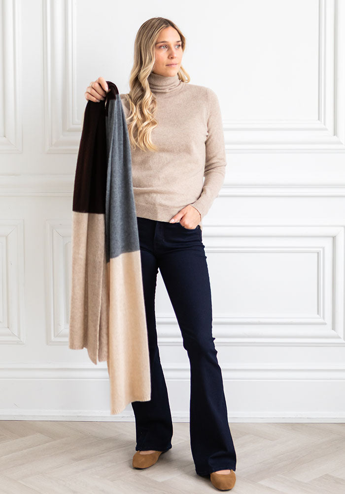 THE EVERYDAY WRAP + SCARF COLOUR BLOCK - ESPRESSO BLOCK