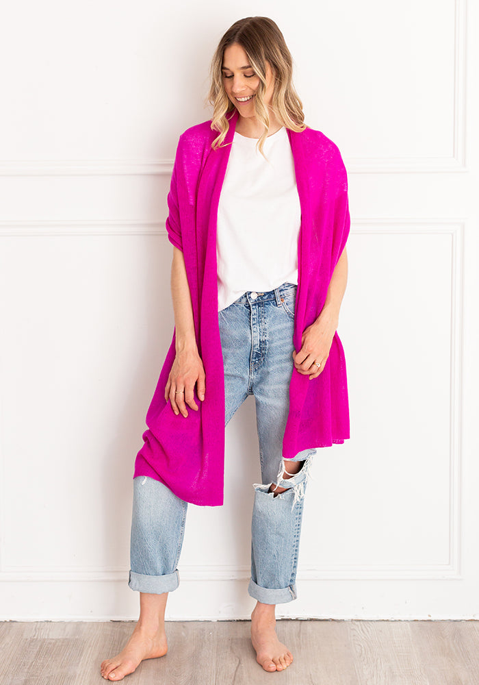 THE EVERYDAY CLASSIC CASHMERE WRAP + SCARF