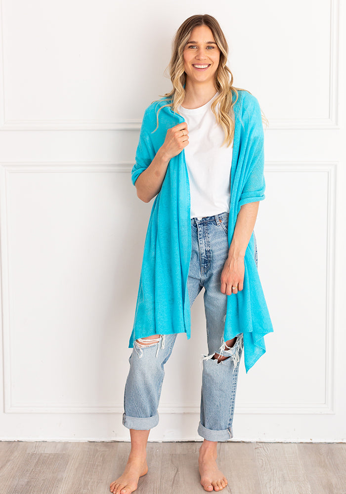 THE EVERYDAY CLASSIC CASHMERE WRAP + SCARF