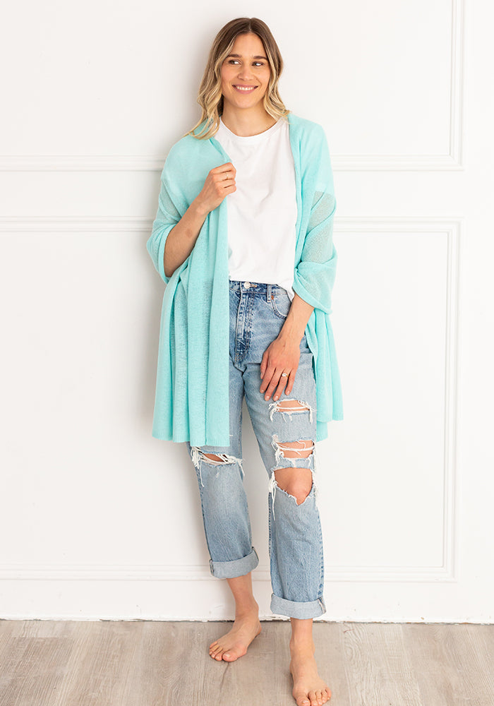 THE EVERYDAY CLASSIC CASHMERE WRAP + SCARF