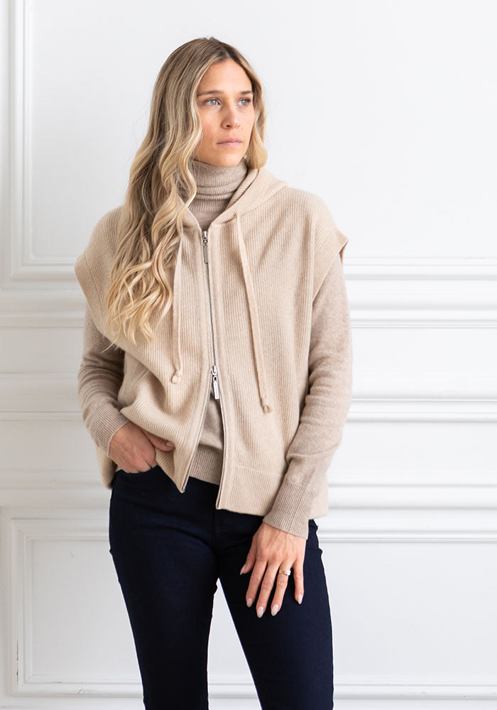 FISHERMAN RIB HOODY VEST - SAND