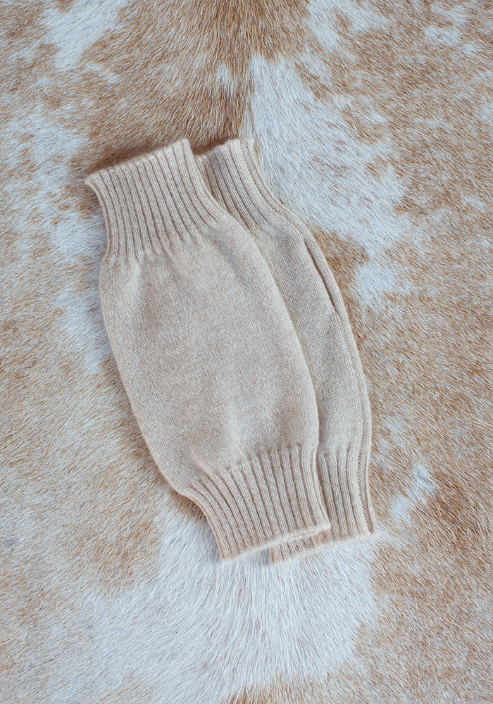 CASHMERE WRISTLETS