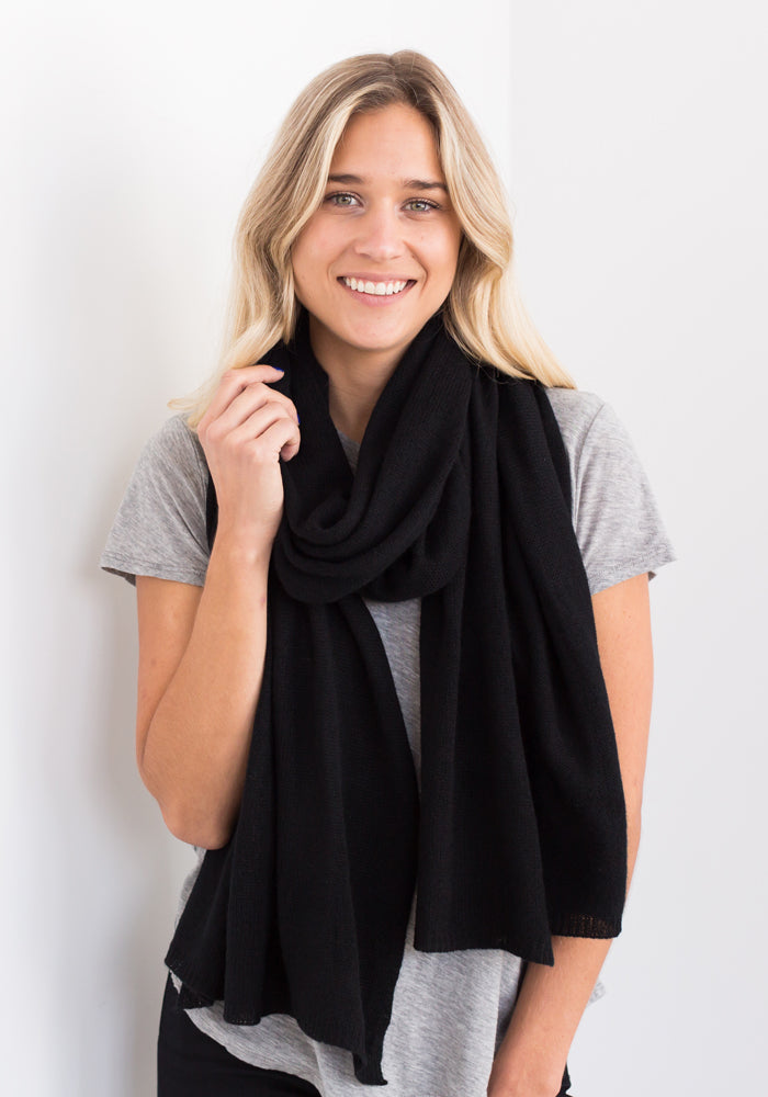 THE EVERYDAY CLASSIC CASHMERE WRAP + SCARF