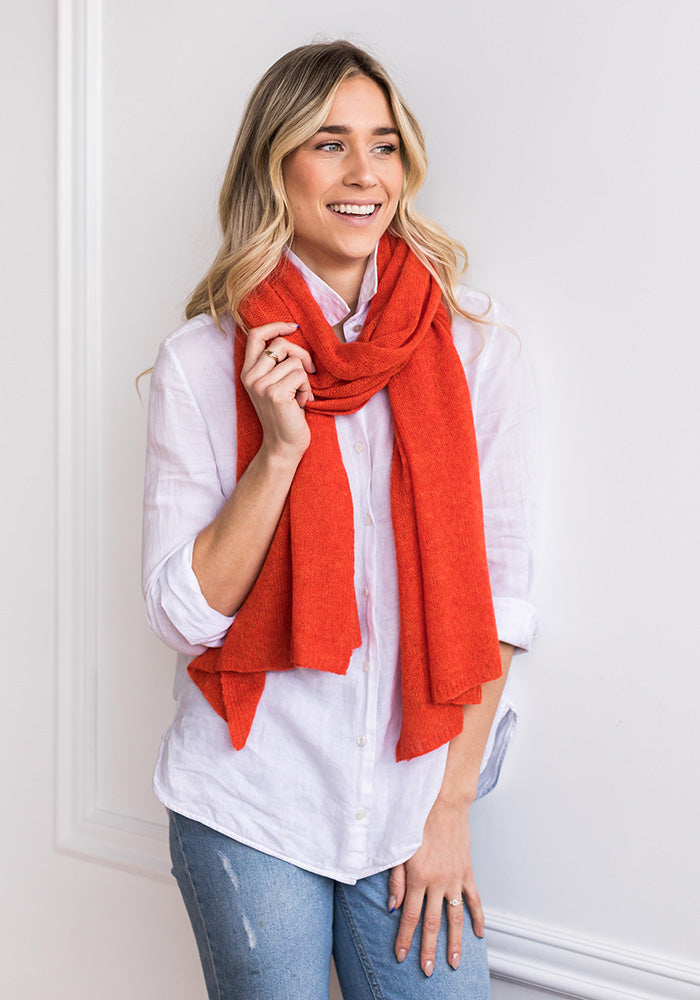 THE EVERYDAY CLASSIC CASHMERE WRAP + SCARF