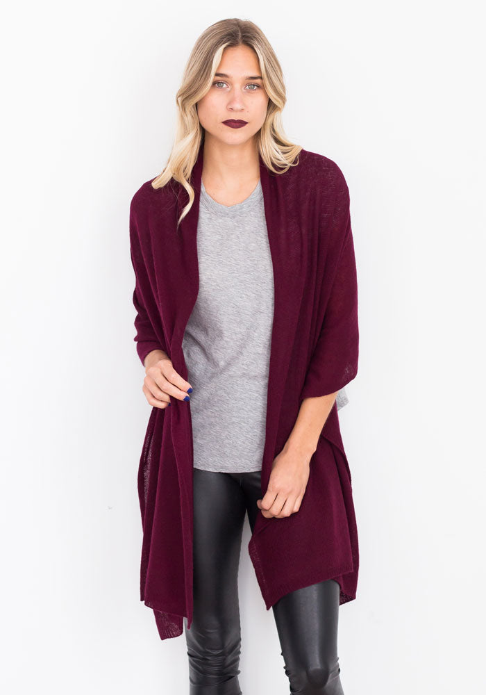 THE EVERYDAY CLASSIC CASHMERE WRAP + SCARF