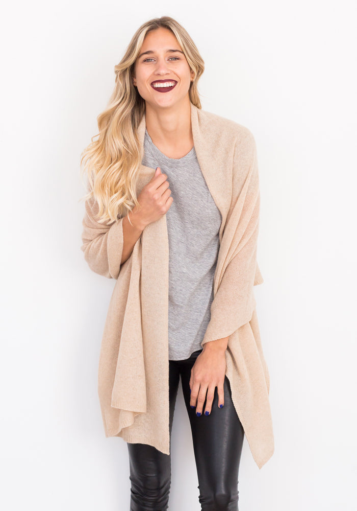 THE EVERYDAY CLASSIC CASHMERE WRAP + SCARF