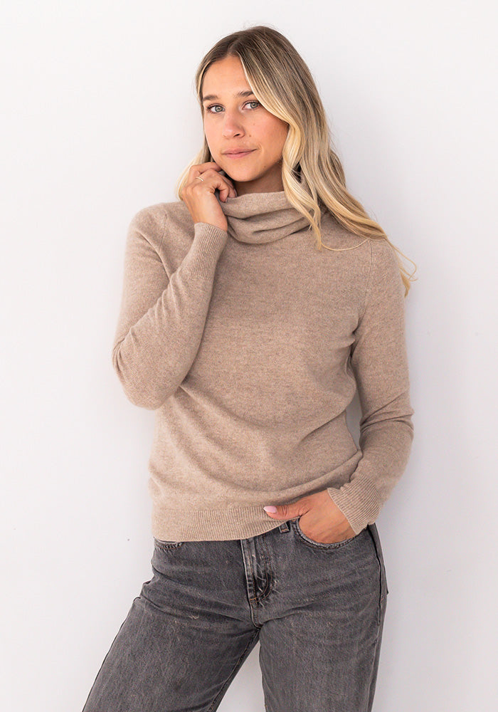 NEW WOMEN'S COWL NECK - MUSHROOM