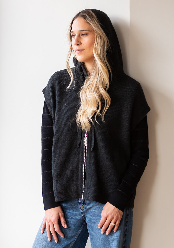 FISHERMAN RIB HOODY VEST - CHARCOAL