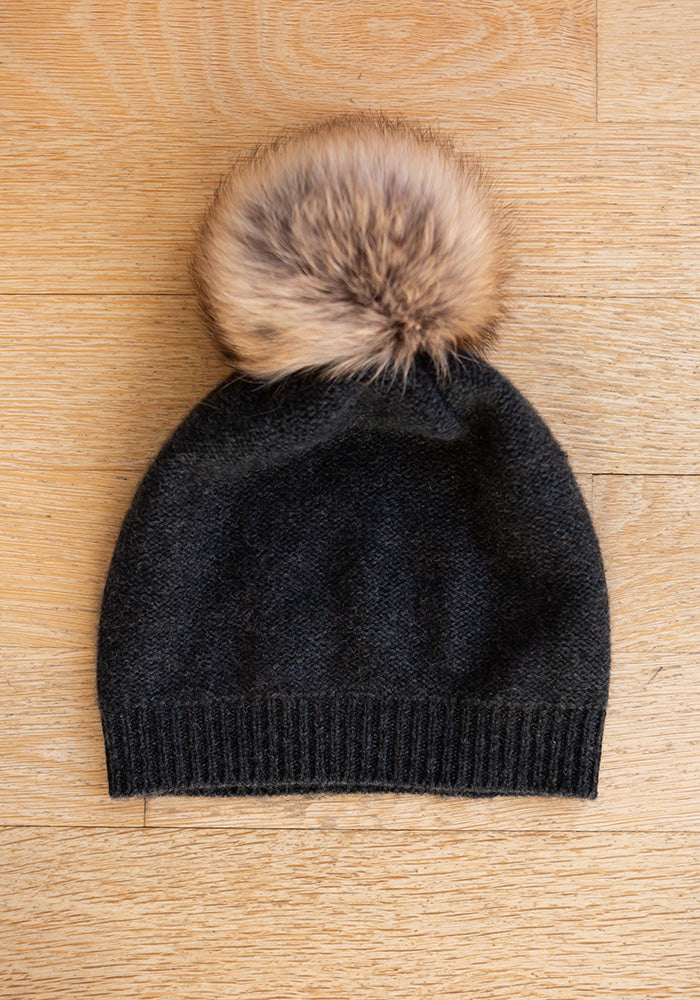 FUR POM POM CASHMERE HAT