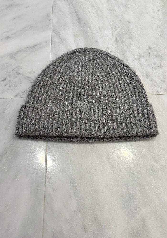 LUXE CASHMERE 6 PLY FISHERMAN RIB HAT