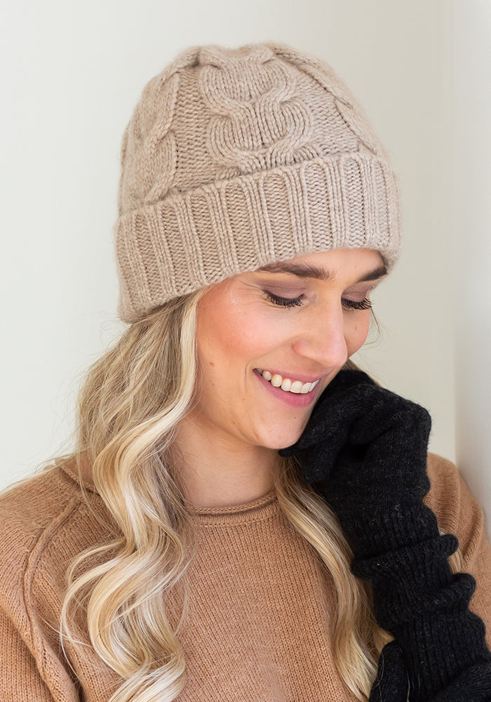 HEAVY CABLE CASHMERE HAT