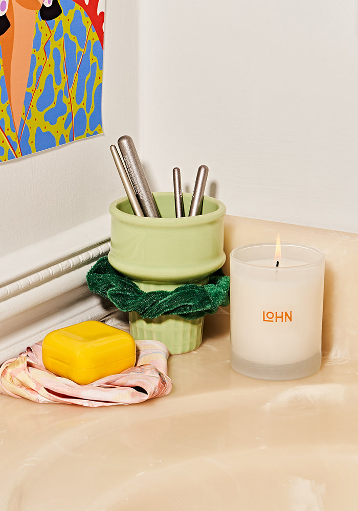 ESEN CANDLE - LOHN