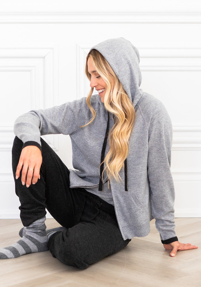 COCOON ZIP HOODY - LIGHT GREY W CHARCOAL DETAILS