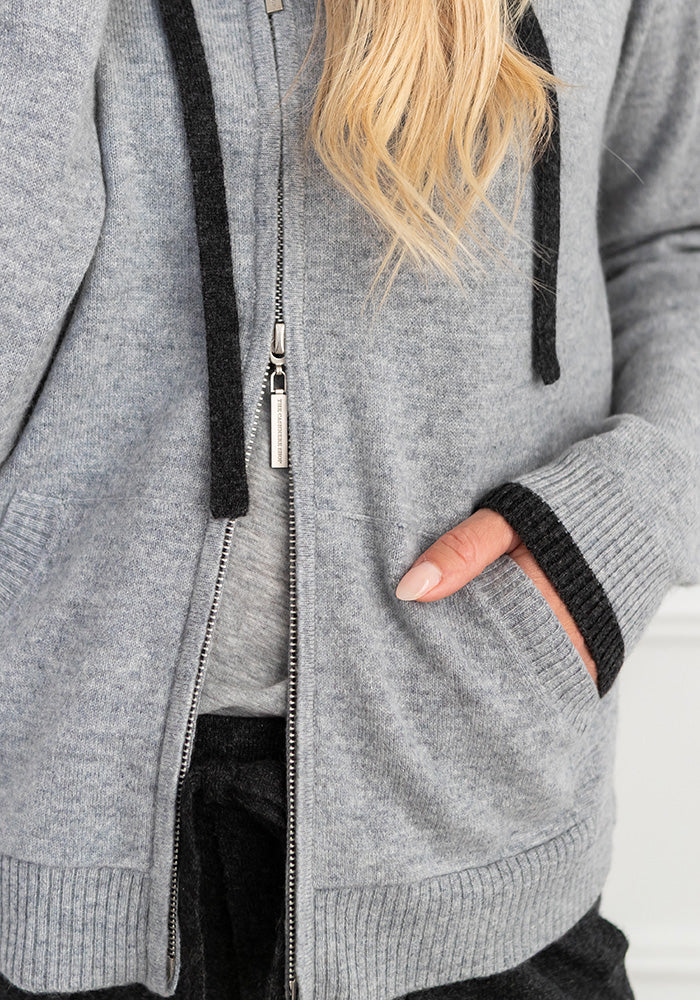 COCOON ZIP HOODY - LIGHT GREY W CHARCOAL DETAILS