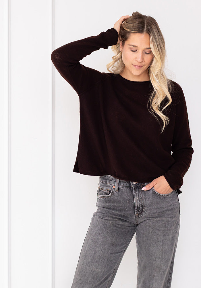 MESH CASHMERE BOYFRIEND CREW - ESPRESSO