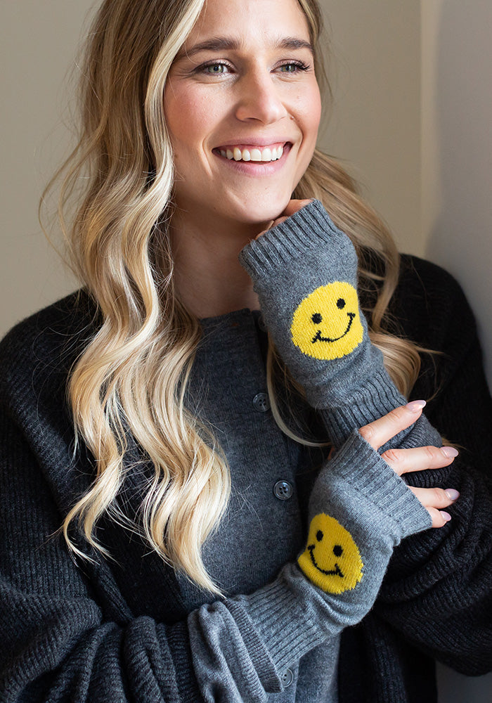 SMILE WRISTLETS