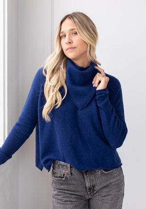 ROLLED EDGE CASHMERE TRIANGLE SCARF