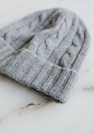 BABY CABLE CASHMERE HAT