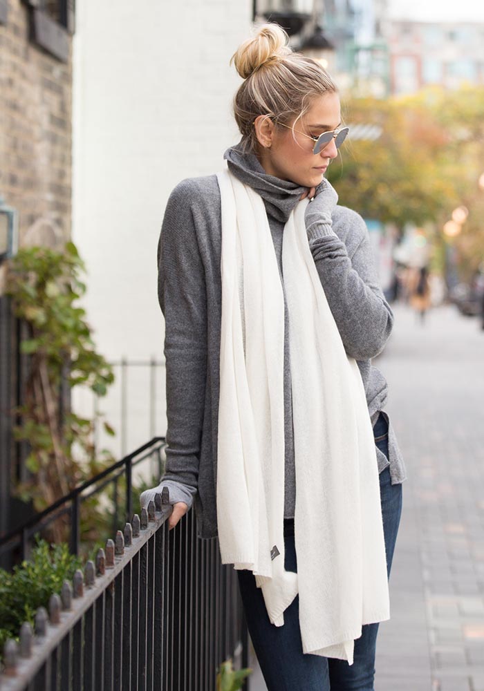 THE BLACK FRIDAY SCARF - ARCTIC WHITE