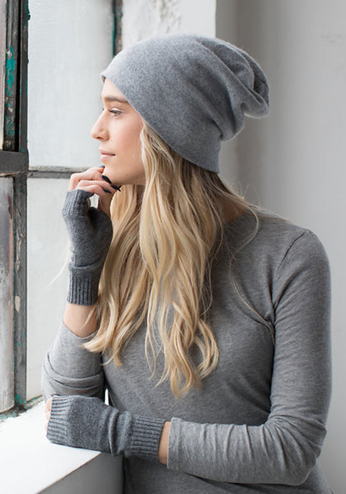 LONG SKULL HAT