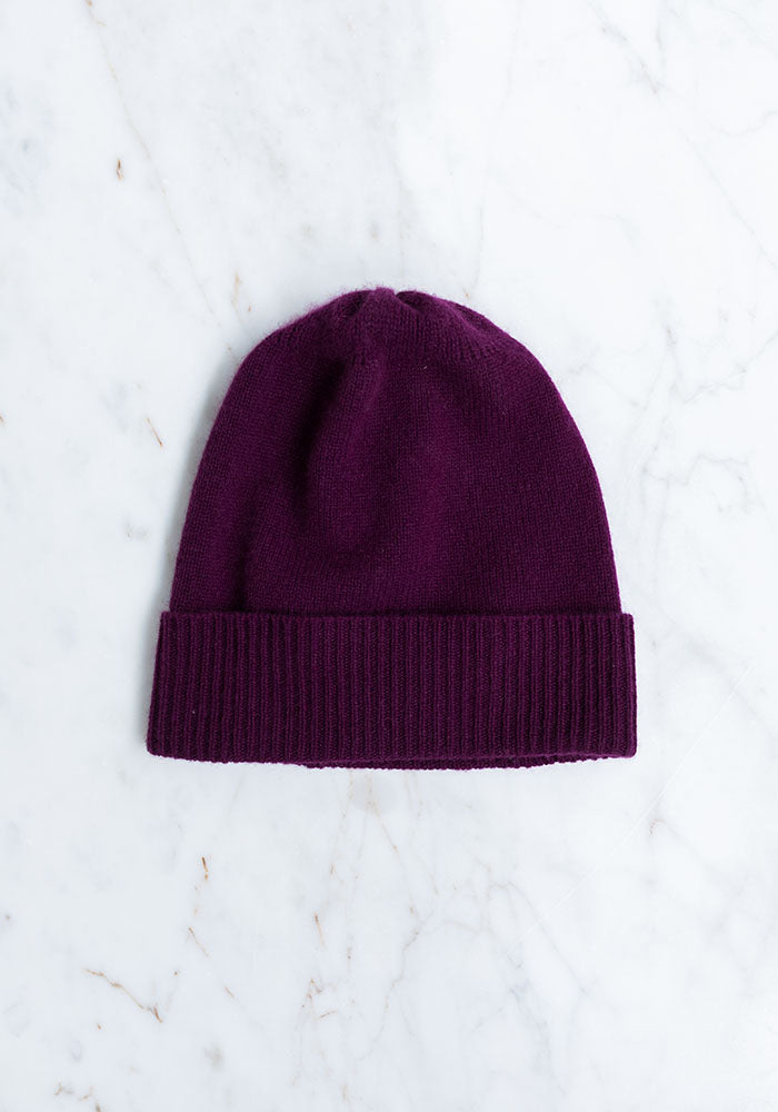 CLASSIC CASHMERE HAT