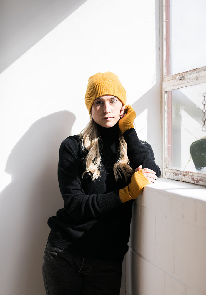 CLASSIC CASHMERE HAT