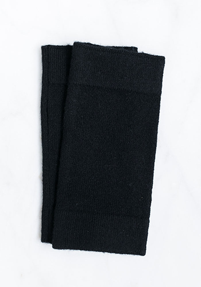 THE BLACK FRIDAY WRISTLET - BLACK