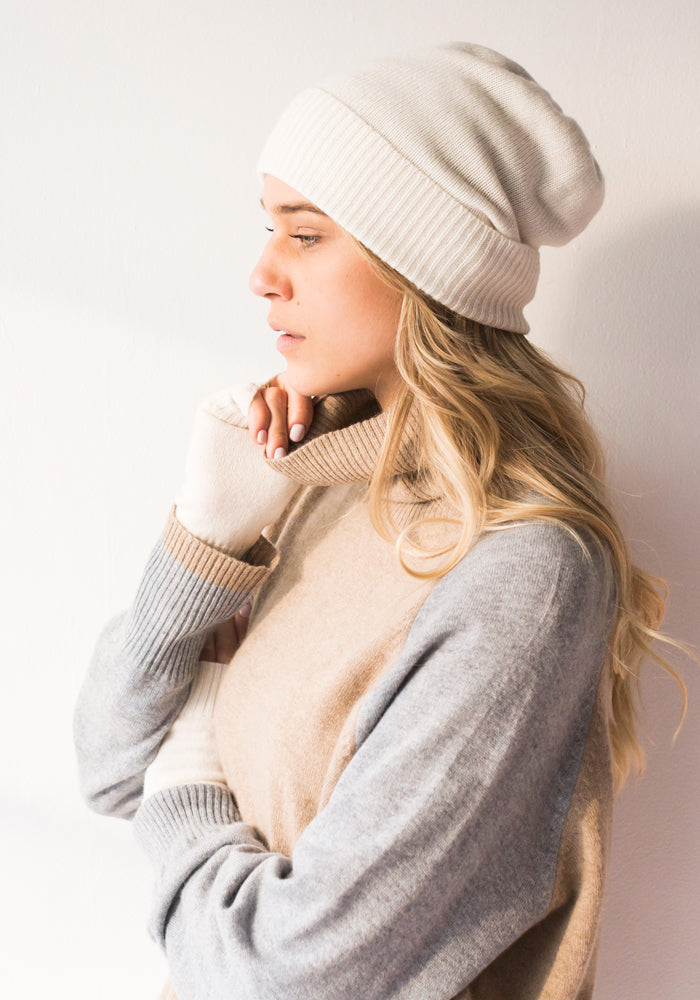 CLASSIC CASHMERE HAT