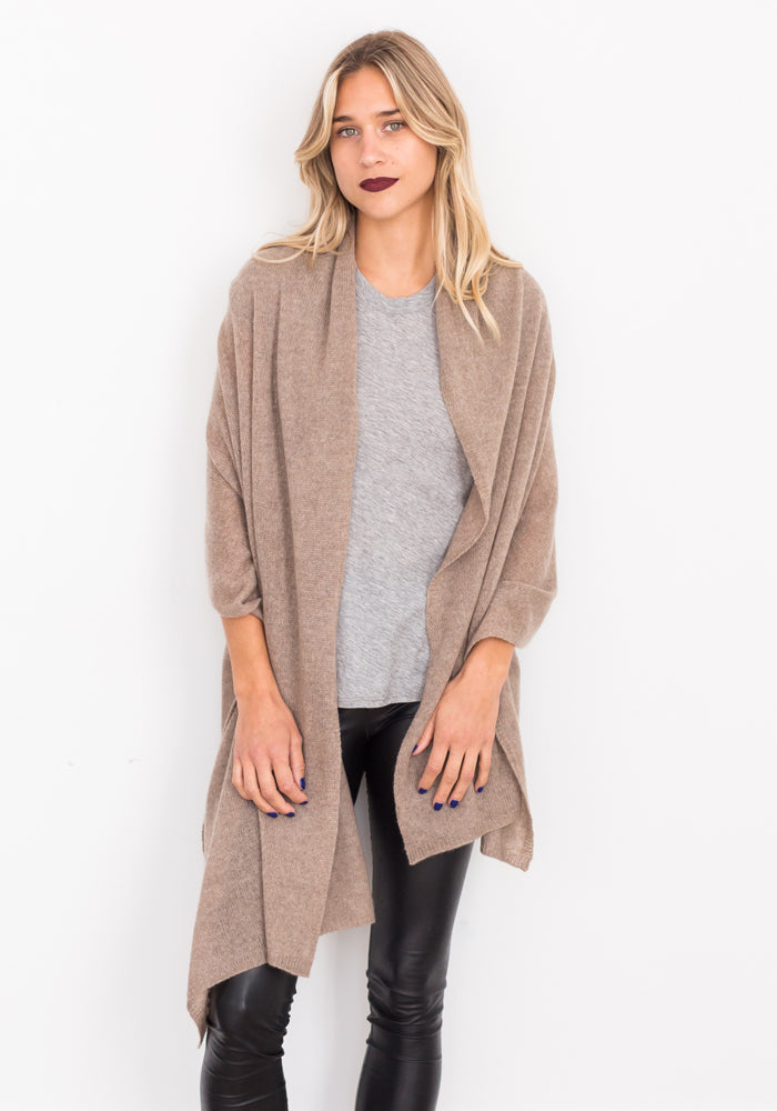 THE EVERYDAY CLASSIC CASHMERE WRAP + SCARF
