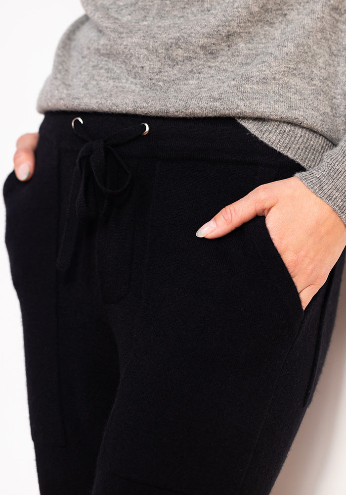 WOMENS CASHMERE JOGGER PANTS - BLACK