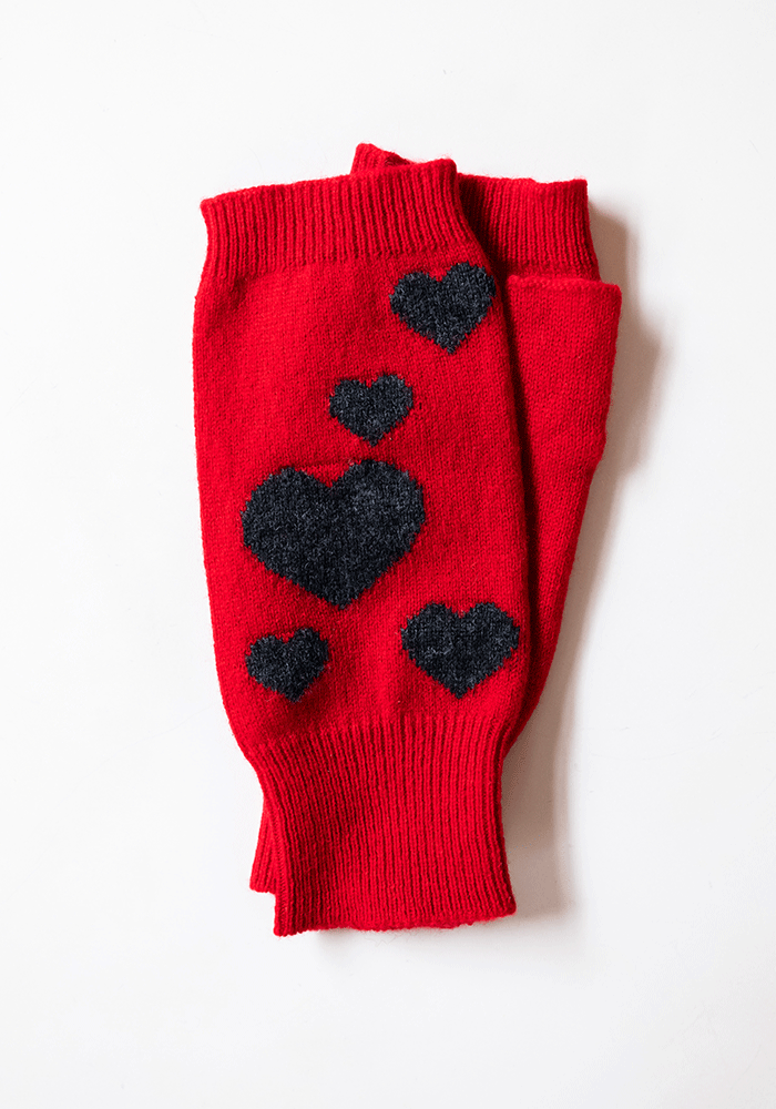 LOVE WRISTLETS - MANY HEARTS RED W/ CHARCOAL