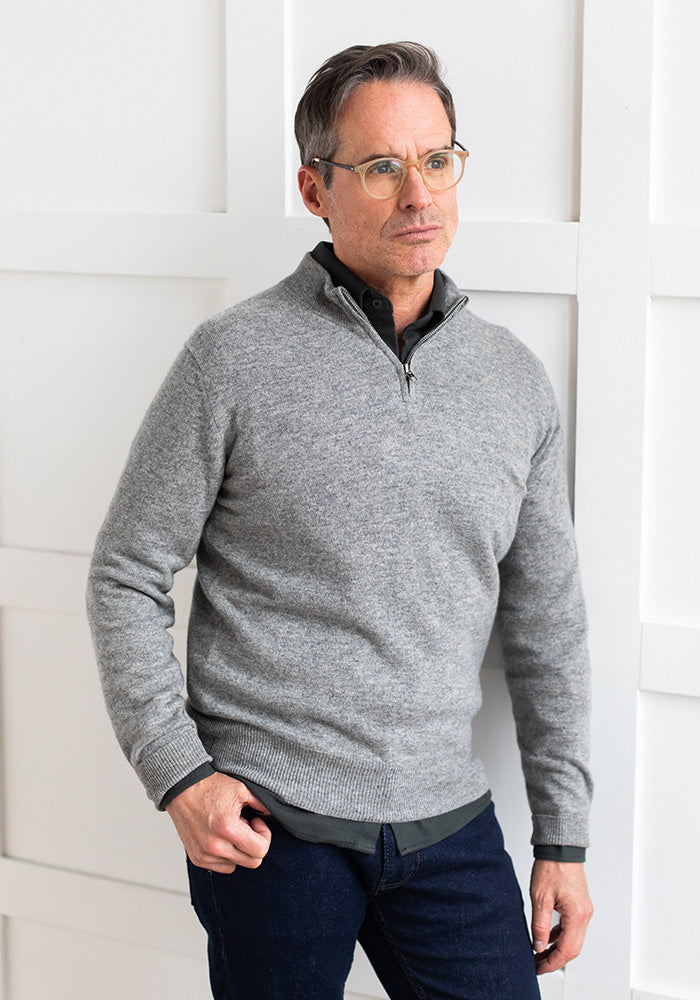 NEW MEN'S HALF ZIPPER - MID GREY