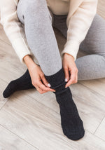 WOMEN'S CASHMERE SOCKS